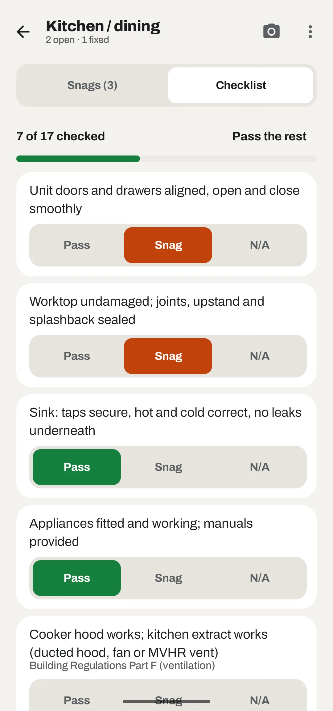 Kitchen checklist with Pass, Snag and N/A for each check